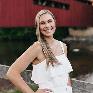 Meet your Posher, Brooke